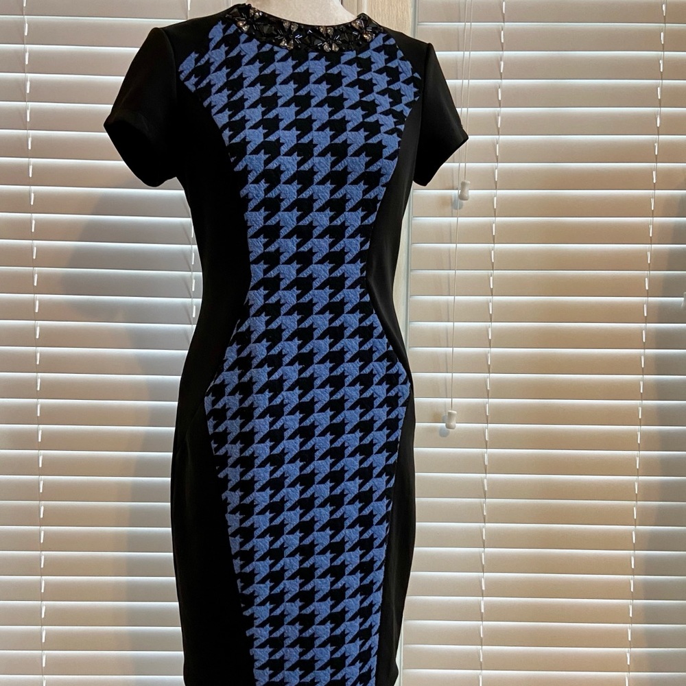Trulli Size 4 Black Blue Hounds Tooth Pencil Dress